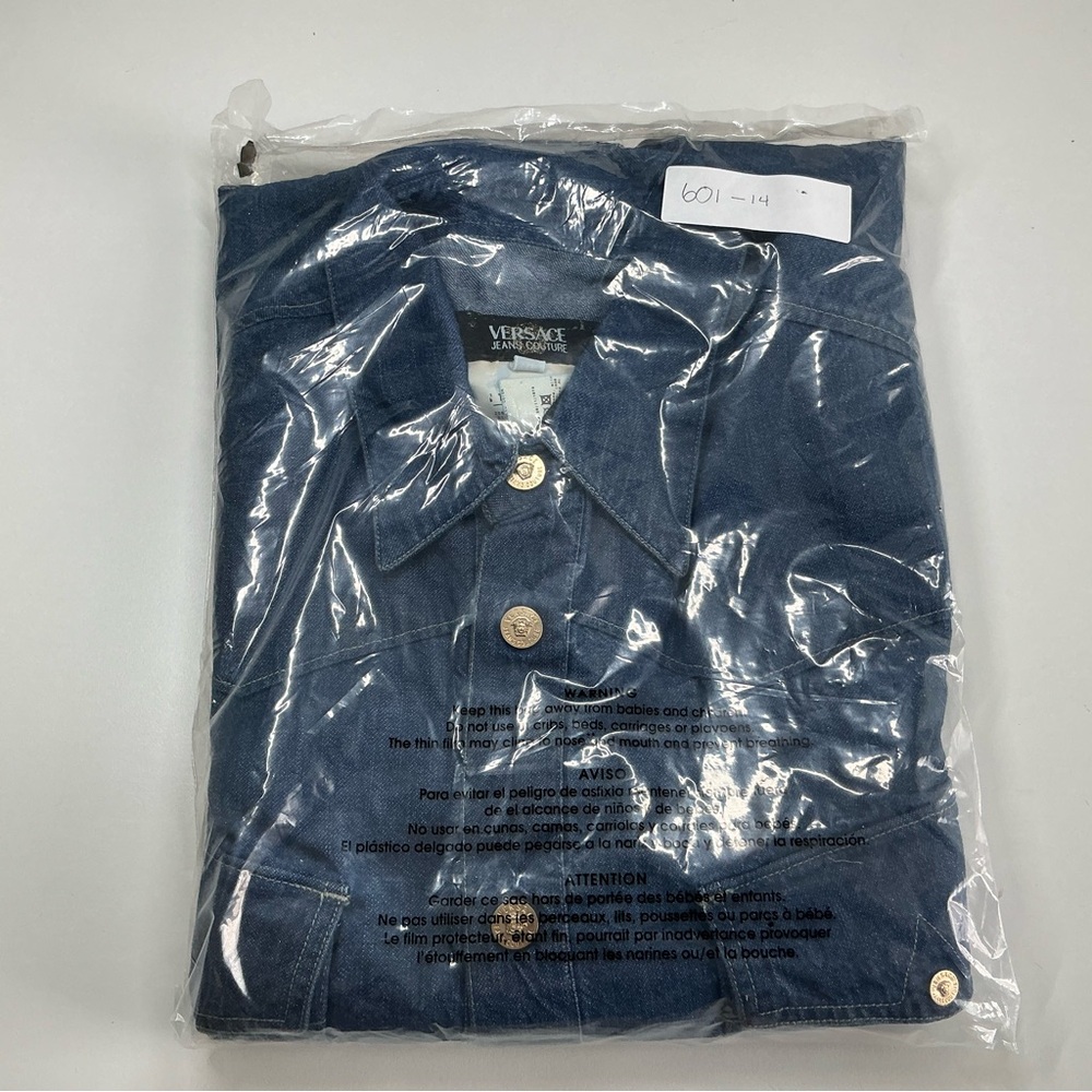 VINTAGE VERSACE JEAN COUTURE ITTIERRE Men’s Denim Jean Shirt Size M - Picture 14 of 14